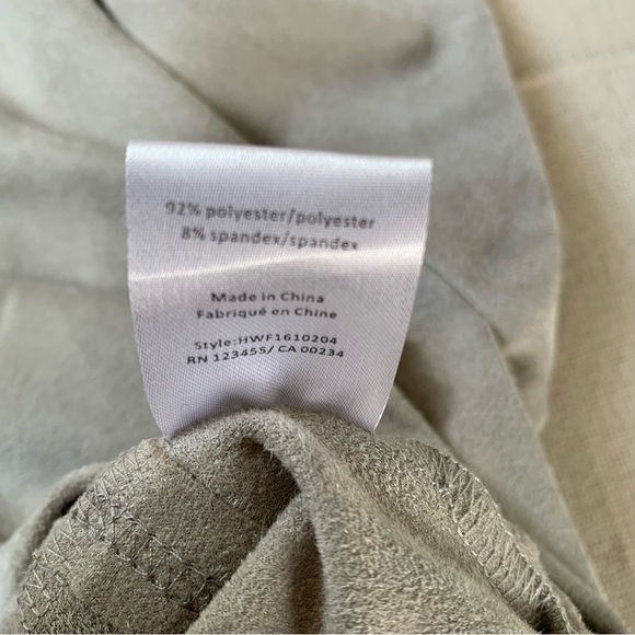 Halston 2pc Legging Set - Picture 11 of 13